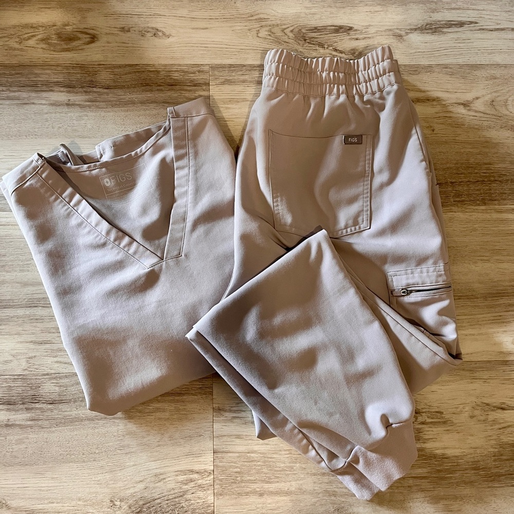 Figs Technical Collection Scrub Set